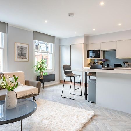 Modern & Chic One Bedroom Apartments In Fitzrovia By Sojo Stay Лондон Екстериор снимка