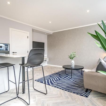 Modern & Chic One Bedroom Apartments In Fitzrovia By Sojo Stay Лондон Екстериор снимка