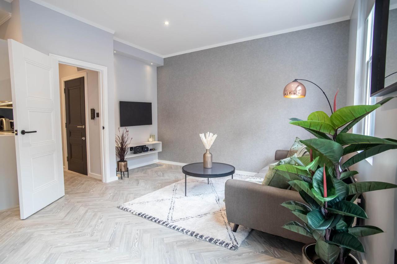Modern & Chic One Bedroom Apartments In Fitzrovia By Sojo Stay Лондон Екстериор снимка