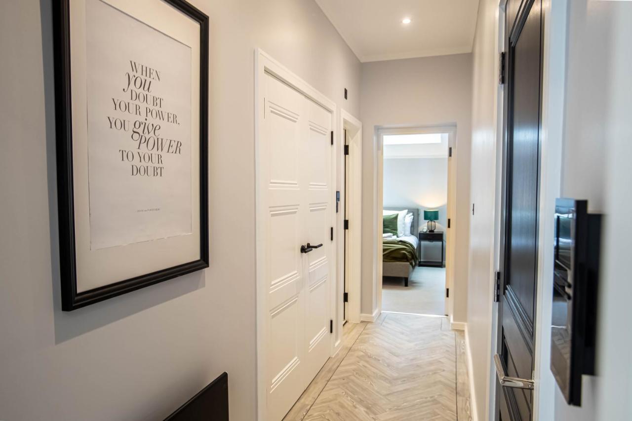 Modern & Chic One Bedroom Apartments In Fitzrovia By Sojo Stay Лондон Екстериор снимка