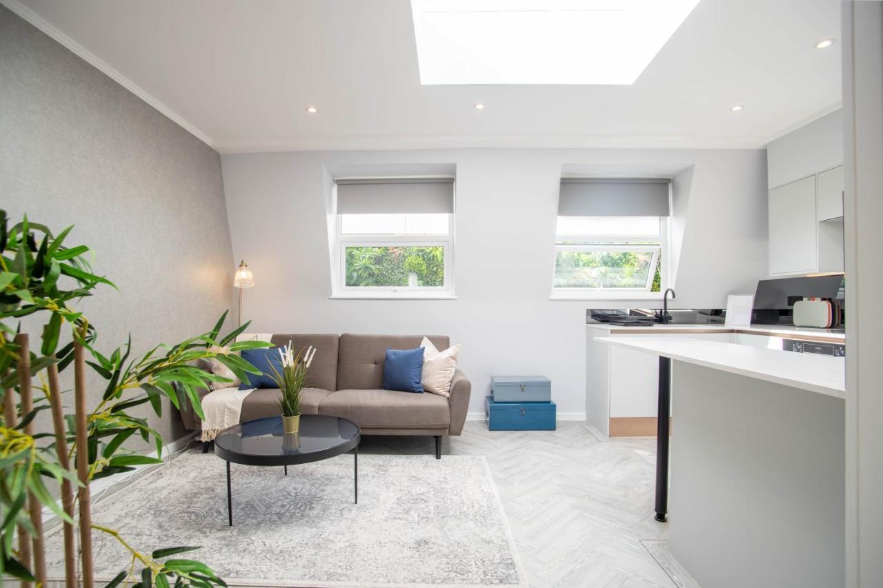 Modern & Chic One Bedroom Apartments In Fitzrovia By Sojo Stay Лондон Екстериор снимка