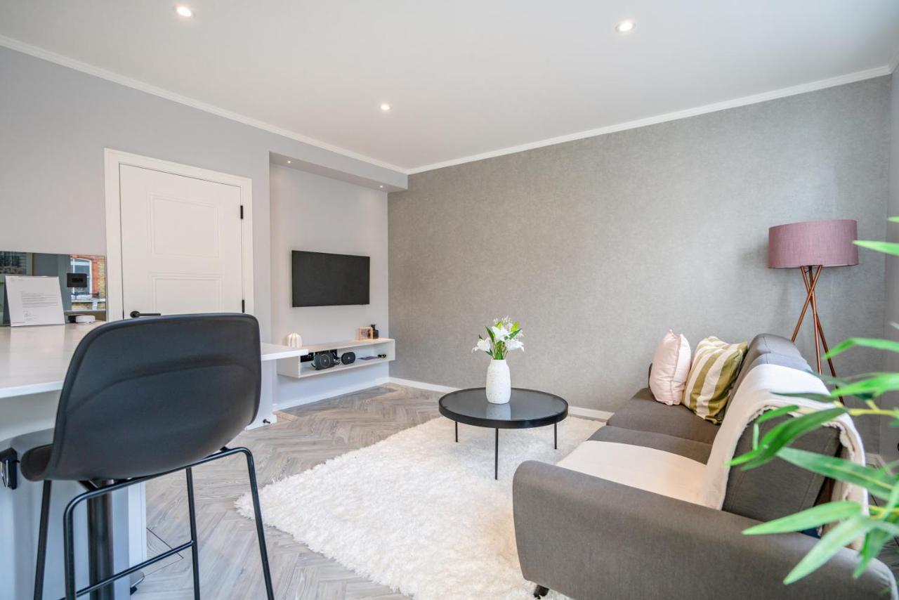 Modern & Chic One Bedroom Apartments In Fitzrovia By Sojo Stay Лондон Екстериор снимка