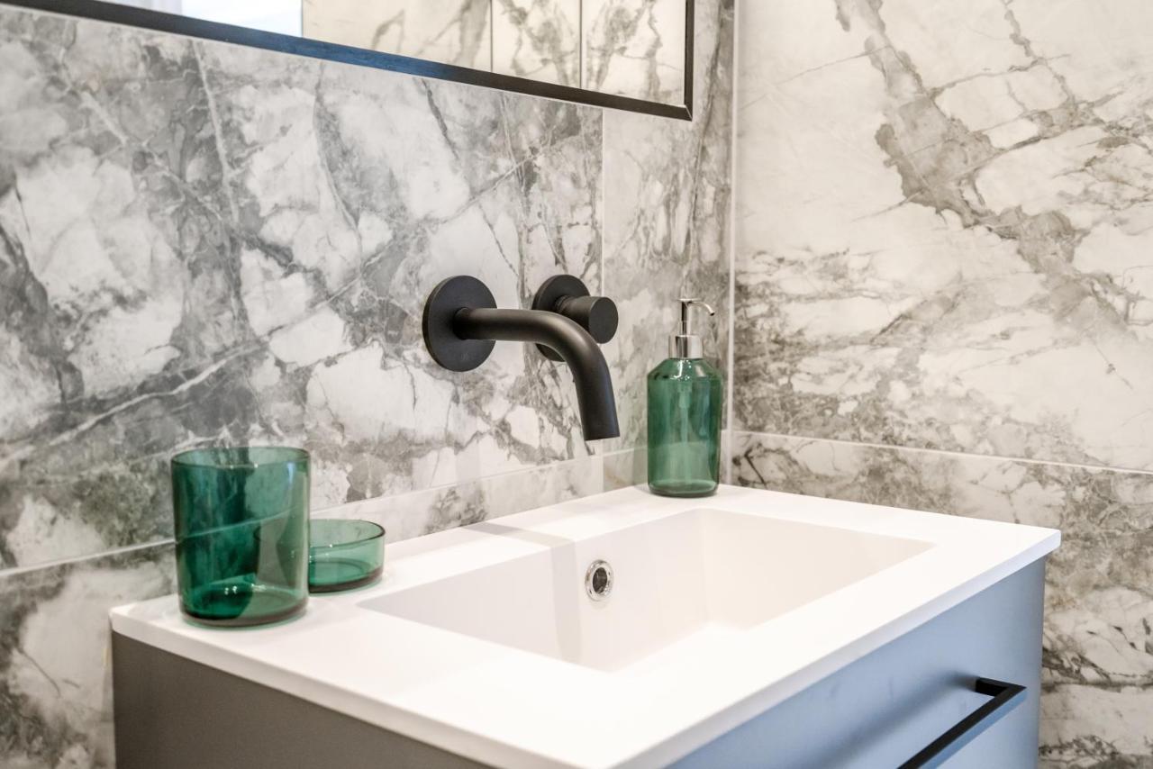 Modern & Chic One Bedroom Apartments In Fitzrovia By Sojo Stay Лондон Екстериор снимка